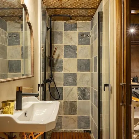 Triana Deluxe Duplex Appartement *