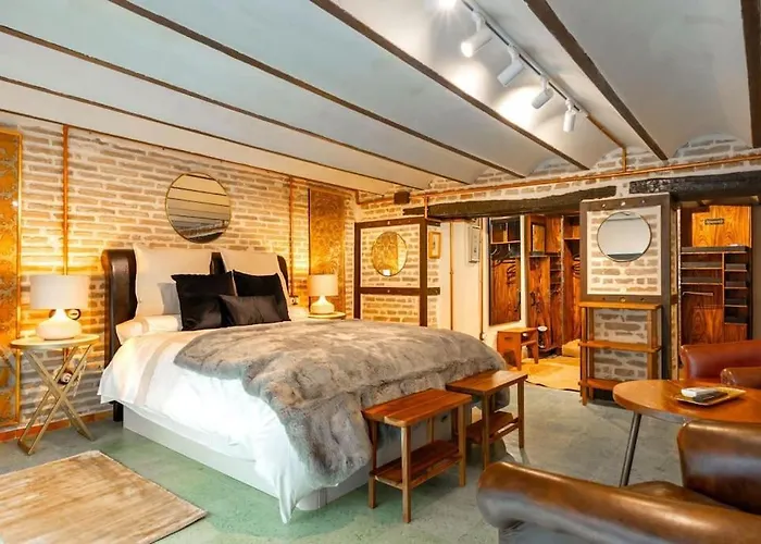 Διαμέρισμα Triana Deluxe Duplex *